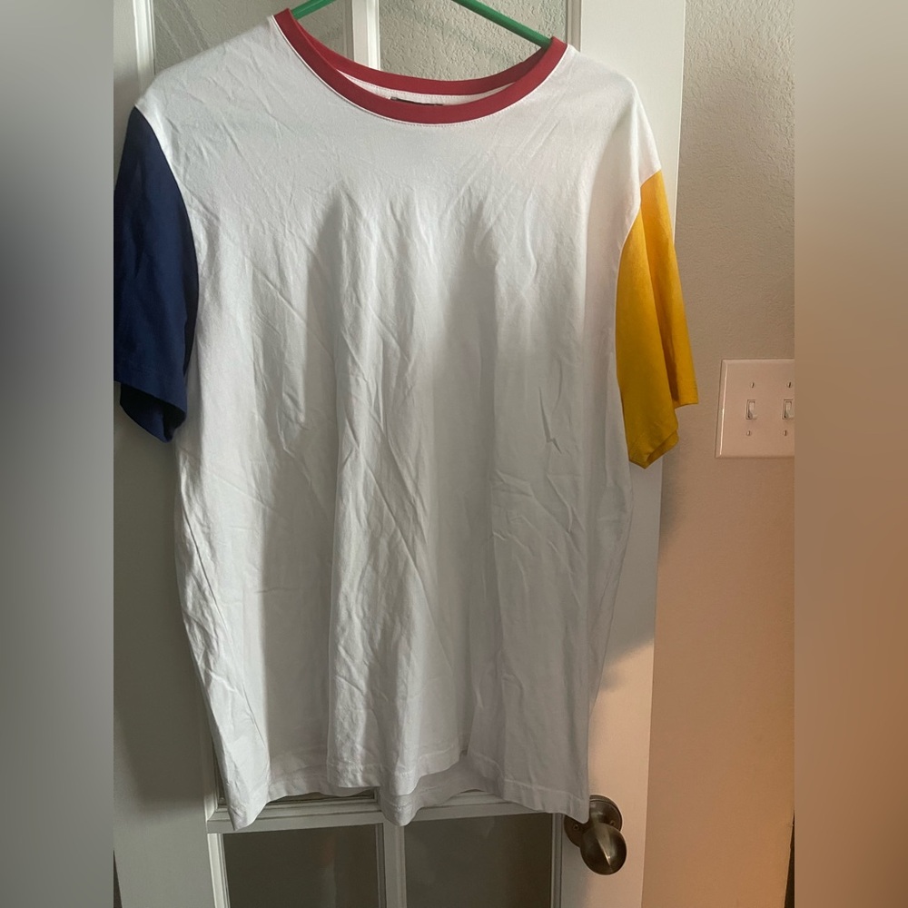 Forever 21 White and Blue Short Sleeve Tee